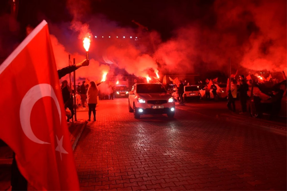 Bozüyük 29 Ekim Cumhuriyet Bayramını gecede kutladı