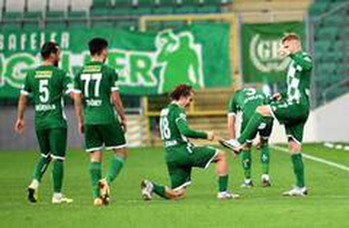 Bursaspor sahasında Boluspor\'u konuk ediyor