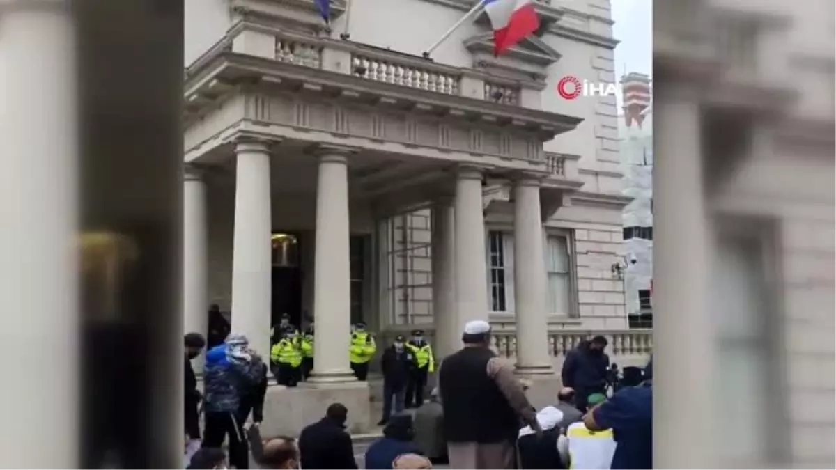 Son dakika: Fransa Cumhurbaşkanı Macron Londra\'da protesto edildi