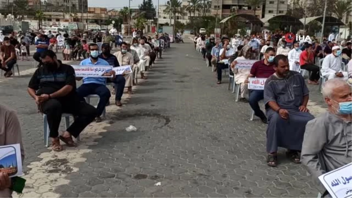 Son dakika haberleri: - Gazze Şeridi\'ndeki Fransa\'ya karşıtı protestolar devam ediyor