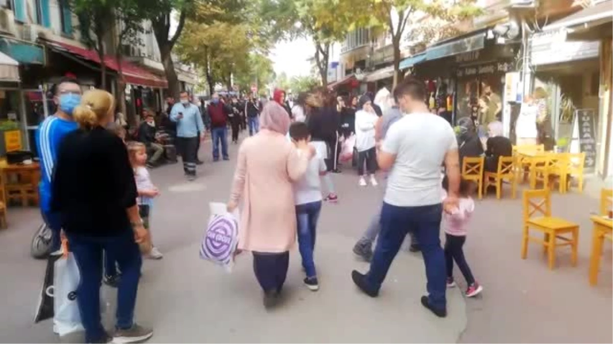 Son dakika haber | İzmir\'deki depremin etkisi Sakarya\'da güvenlik kamerasına yansıdı