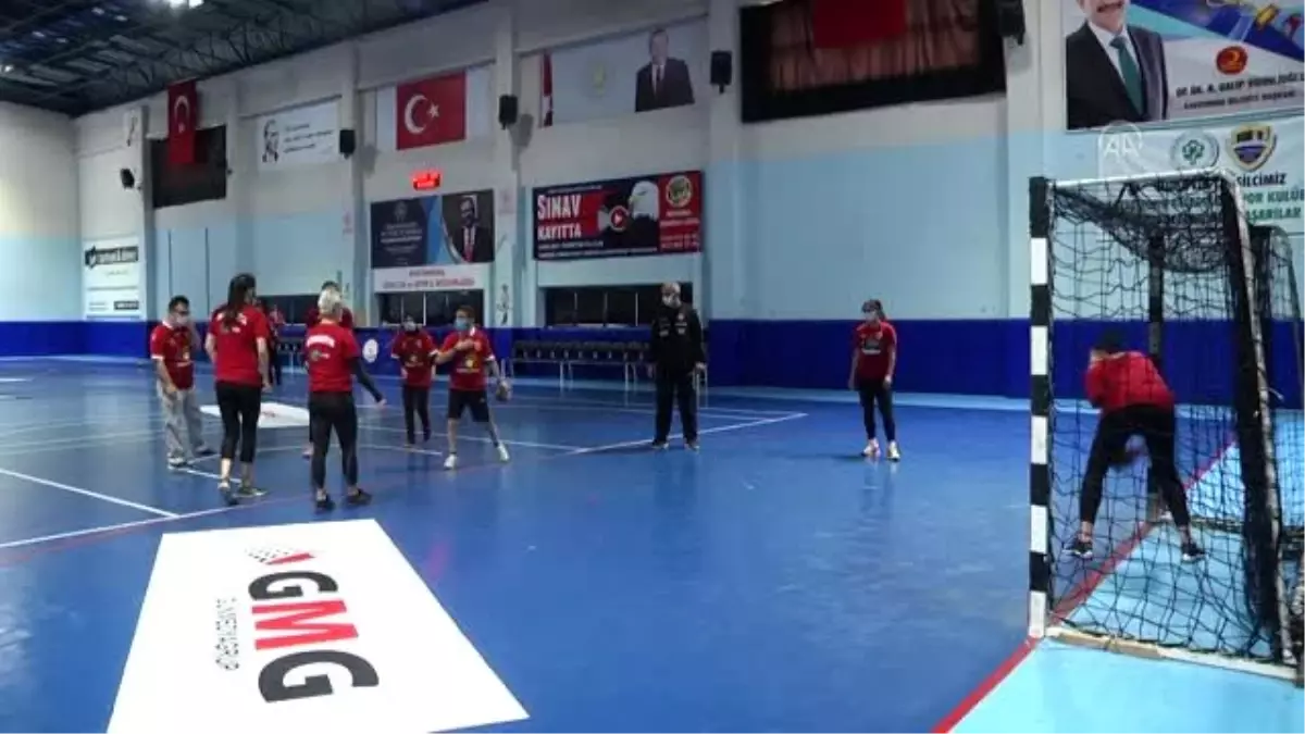 Son dakika haberleri | Kastamonu Belediyespor Kadın Hentbol Takımı\'ndan anlamlı davranış