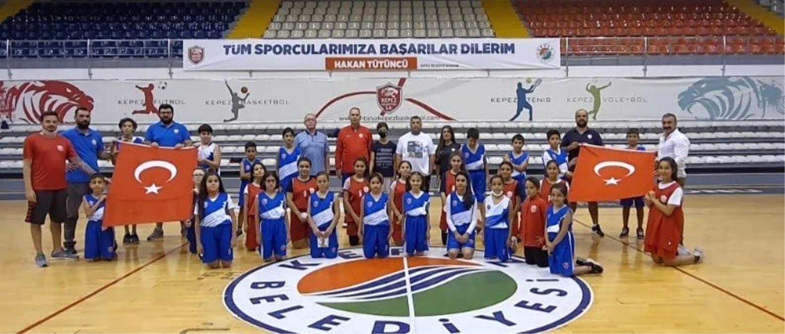 Kepez Belediyesi Spor Kulübü\'nden Cumhuriyet Bayramı kutlaması