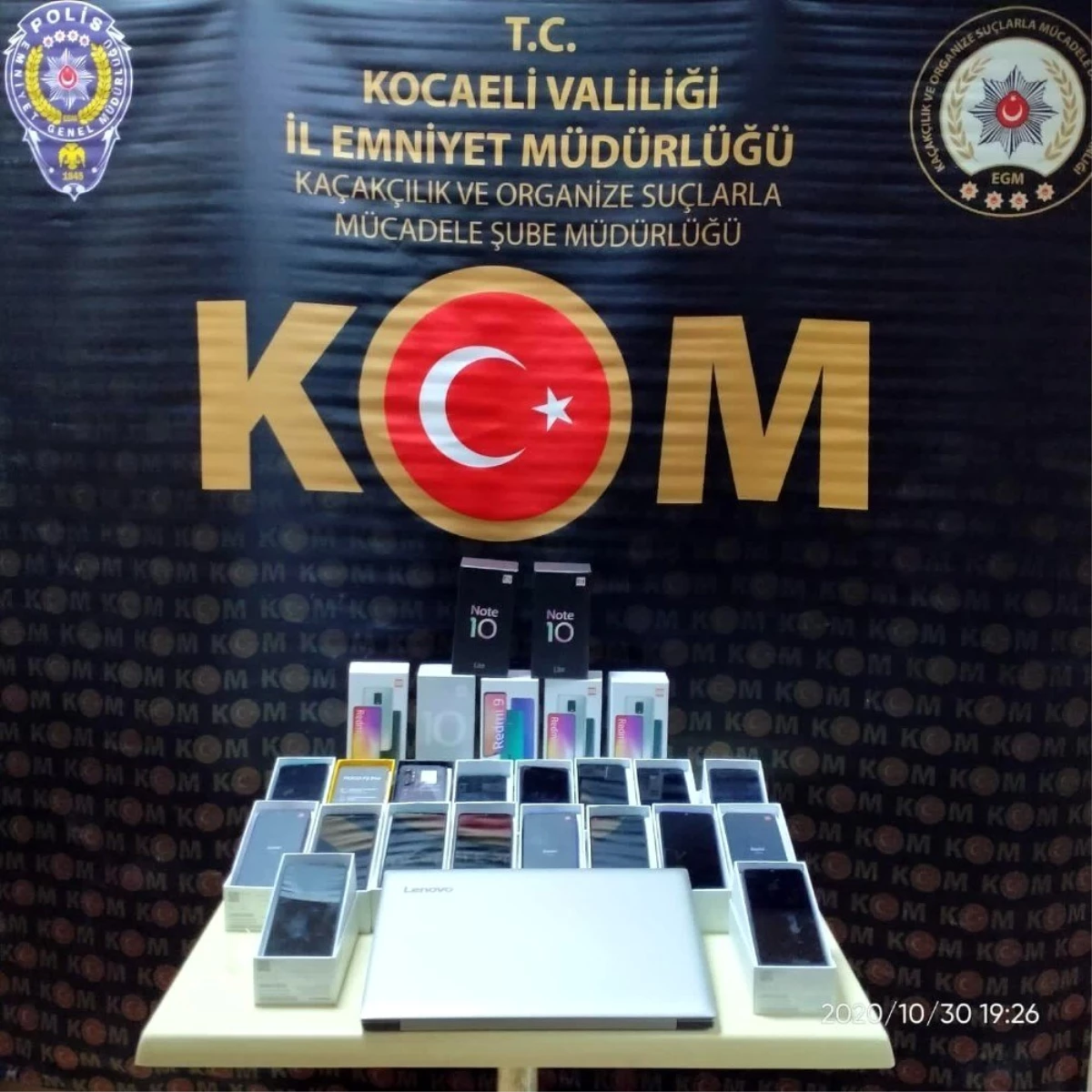 Son dakika haberleri... Kocaeli\'de 26 adet gümrük kaçağı cep telefonu ele geçirildi
