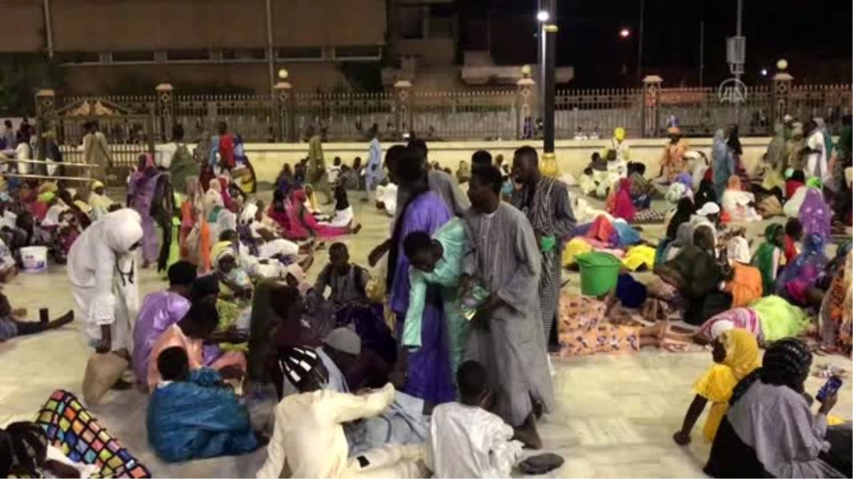 Senegal\'de Mevlit Kandili idrak edildi