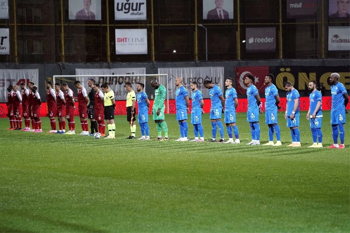 Süper Lig: Fatih Karagümrük: 2 - BB Erzurumspor: 0 (Maç devam ediyor)