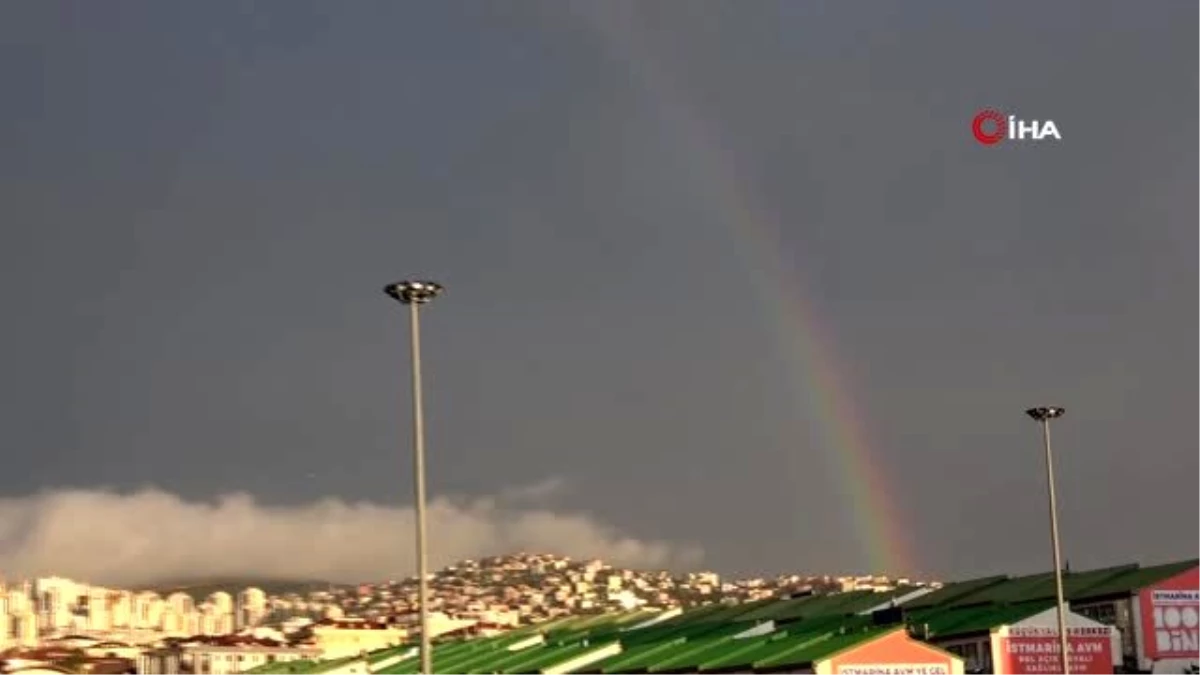 Yağmur sonrası oluşan gökkuşağı kendine hayran bıraktı