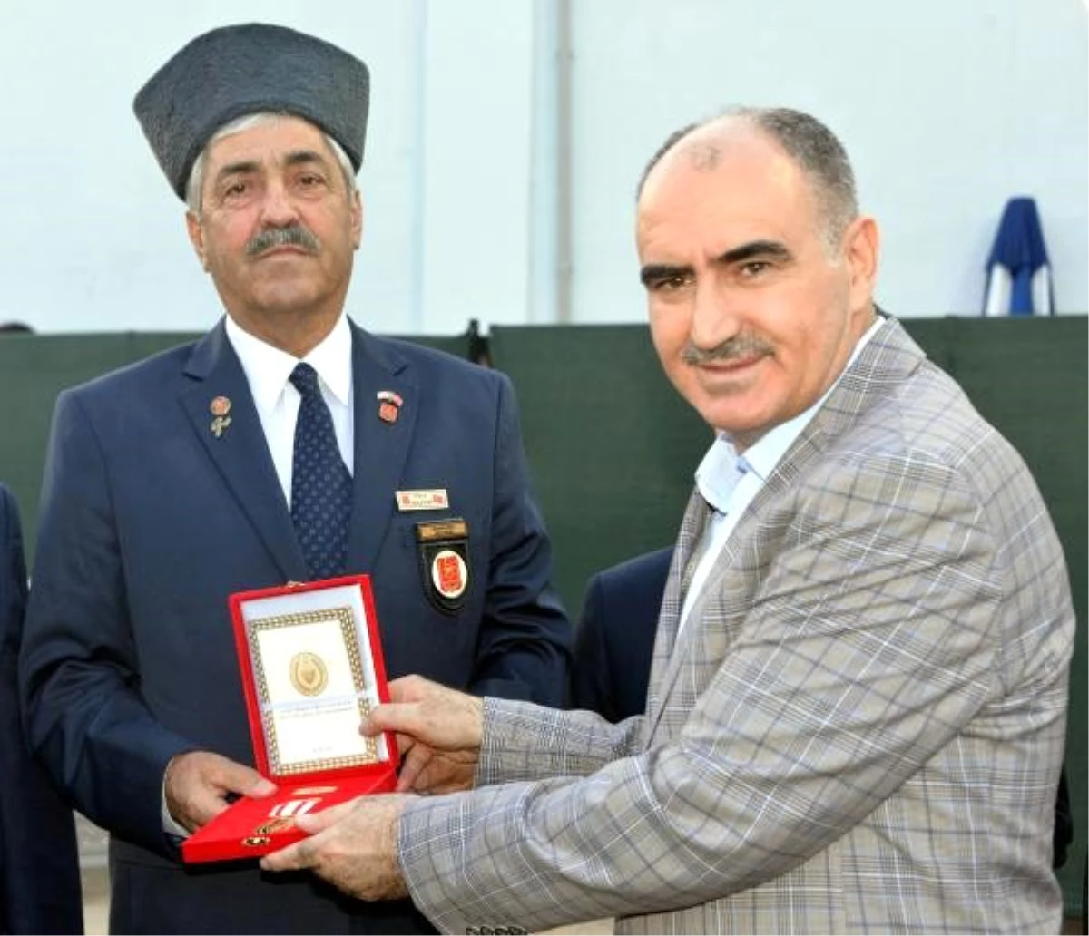 45 yıl sonra madalyasını alan Kıbrıs gazisi hayatını kaybetti