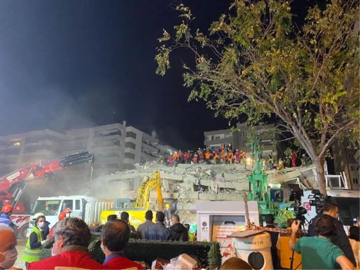 Son dakika haberleri... Ege Denizi\'ndeki deprem İzmir\'i vurdu: 24 ölü, 804 yaralı (15)