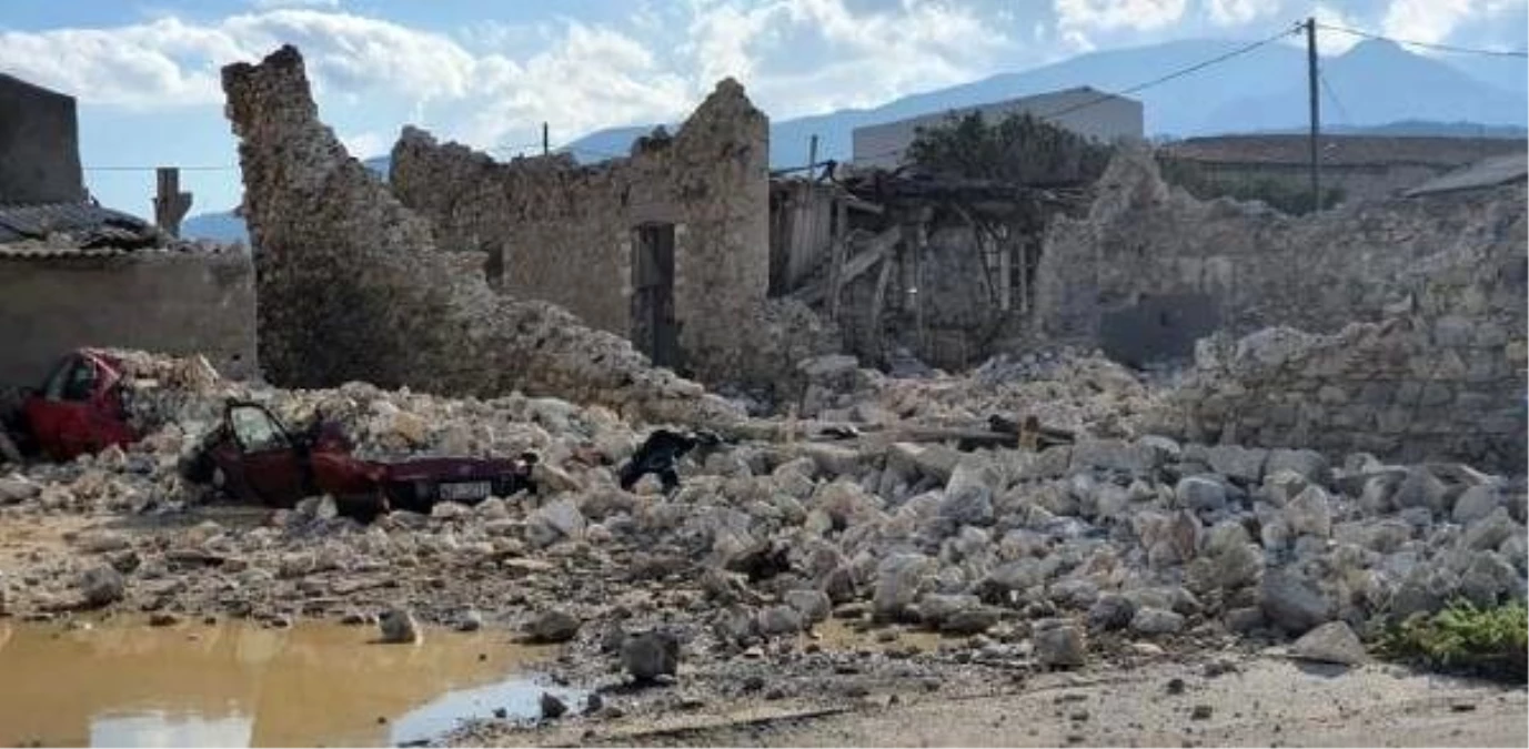 Son dakika haberleri... İzmir depremi Sisam adasını da vurdu: 2 ölü, 19 yaralı