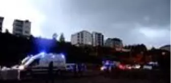 Kabini takılmamış asansörü kullanan 5 işçi yaralandı