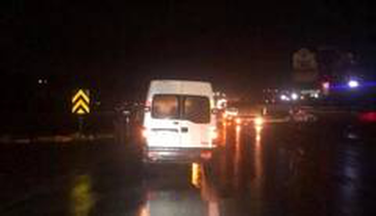Kırıkkale\'de zincirleme trafik kazası: 5 araç birbirine girdi