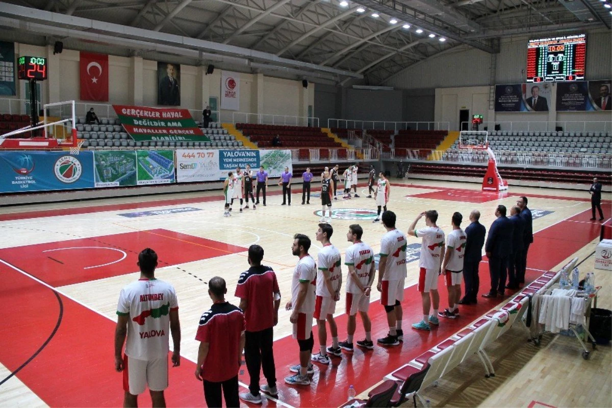 Türkiye Basketbol Ligi: Semt77 Yalovaspor: 76 Anadolu Basket: 67