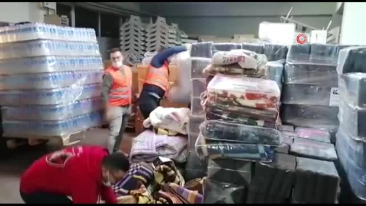 Alaşehir Belediyesi\'nden depremzedelere yardım