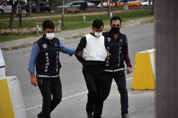 Batman'daki satırlı cinayetin şüphelisi Diyarbakır'da yakalandı