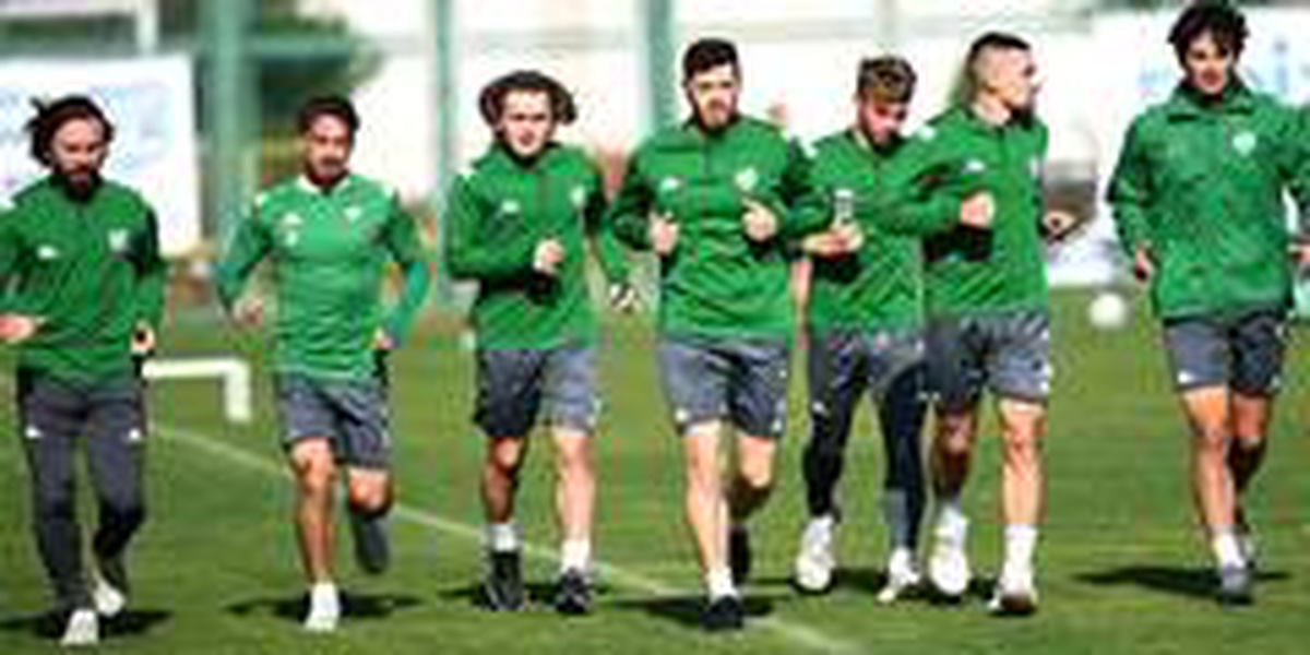 Bursaspor ara vermeden Karşıyaka maçı hazırlıklarına başladı