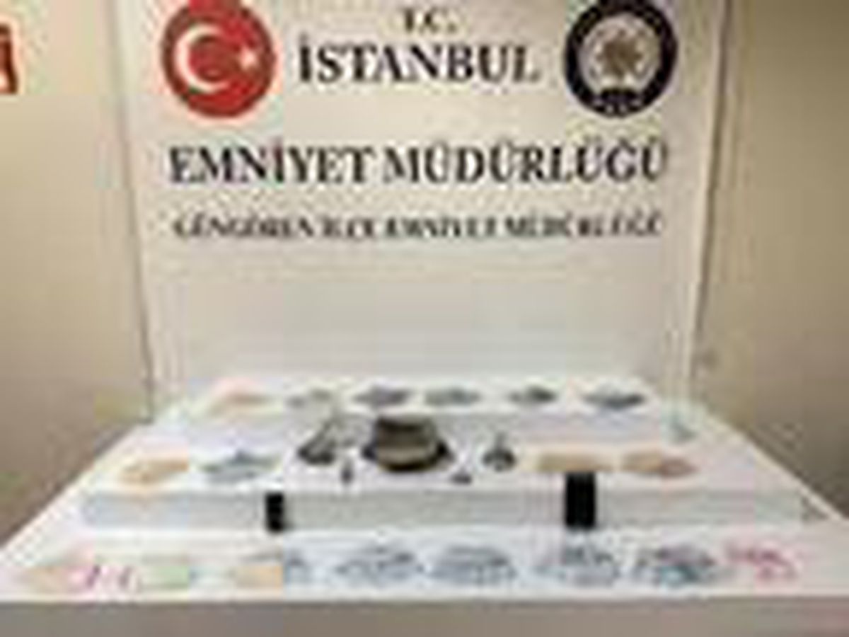 GÜNGÖREN\'DE UYUŞTURUCU OPERASYONU KAMERADA: 1\'İ KADIN 2 KİŞİ YAKALANDI