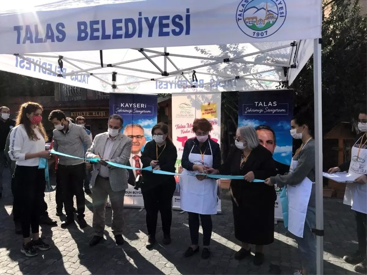 Talas \'Maharetli Eller Kadın Üretim Pazarı\' açıldı