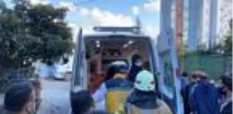 ÜMRANİYE'DE 4 KATLI BİNANIN ÇATISINDAN DÜŞTÜ