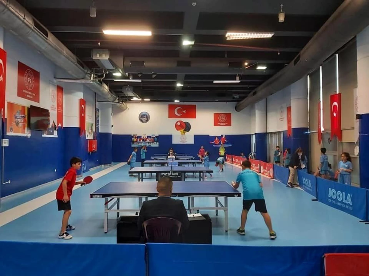 29 Ekim Cumhuriyet Kupası Masa Tenisi Müsabakaları Sona Erdi
