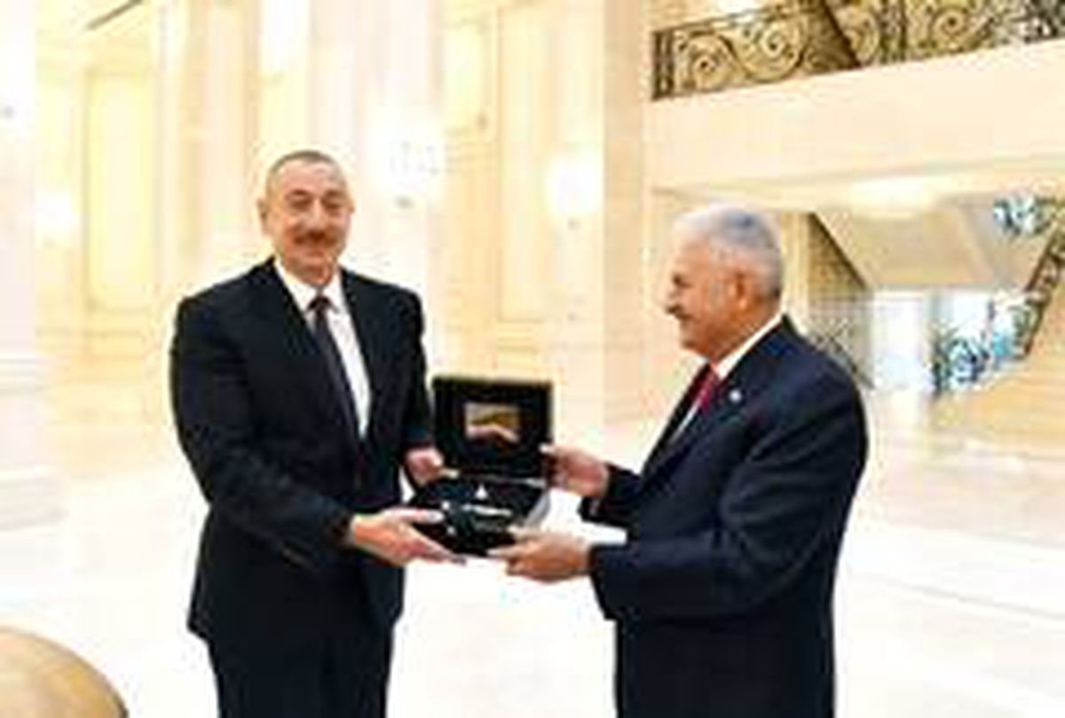 Azerbaycan Cumhurbaşkanı Aliyev, Binali Yılıdırım\'ı kabul etti