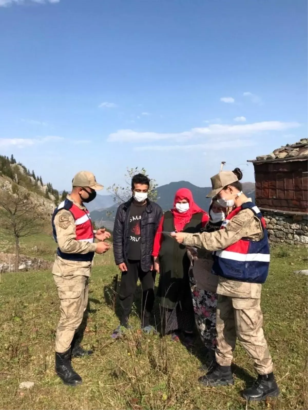 Son dakika haberleri! Yaylacılara jandarmadan \'Yayla Evlerinde Erzak ve Malzeme Bırakmayalım" uyarısı