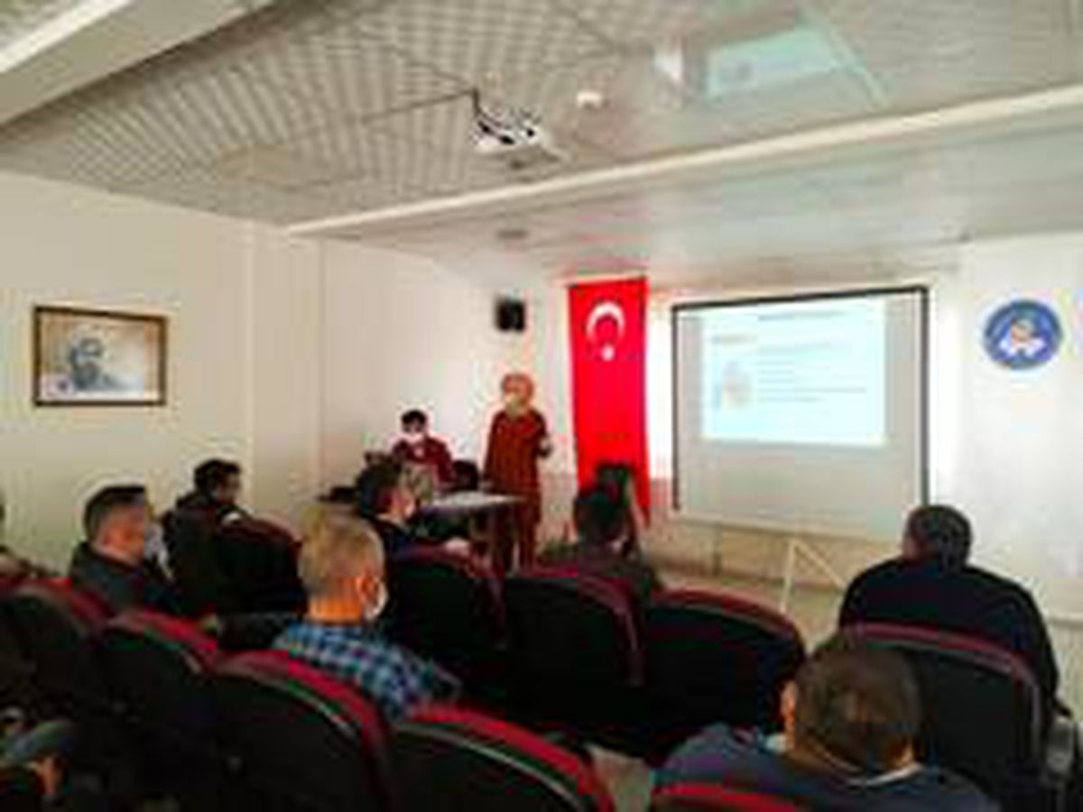 Yurt personeline seminer düzenlendi