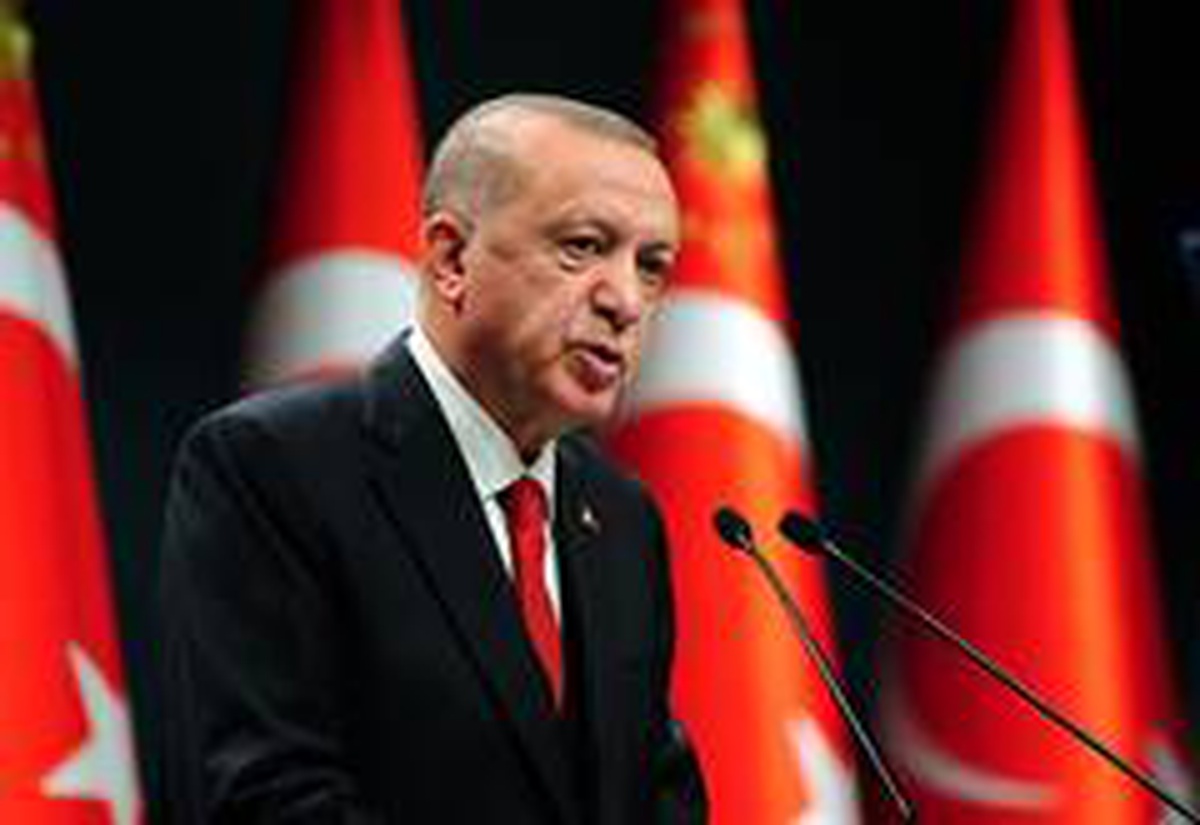 Son dakika haber | Cumhurbaşkanı Erdoğan: "5 yılda 1,5 milyon konutun dönüşümünü hedefliyoruz."