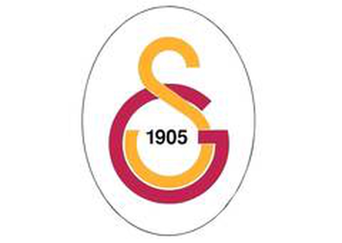 Galatasaray\'da Marcao ve Saracchi salonda çalıştı