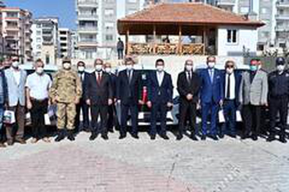 İş adamlarından Kadirli Emniyet Müdürlüğü\'ne yeni 4 araç