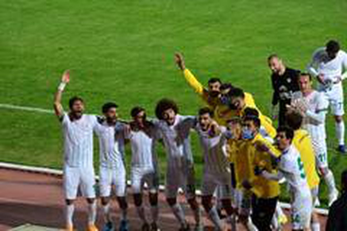 Isparta 32 Spor\'da korona virüs şoku