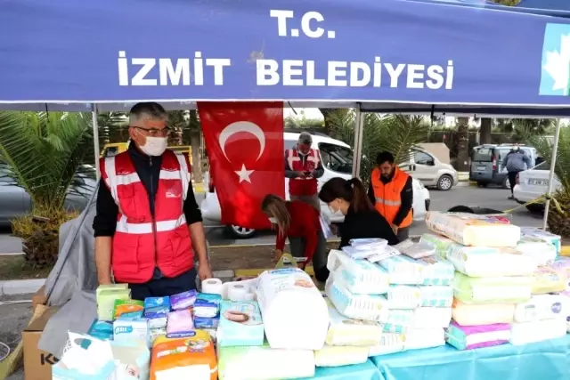 İzmit halkının yardımları İzmir'e ulaştı