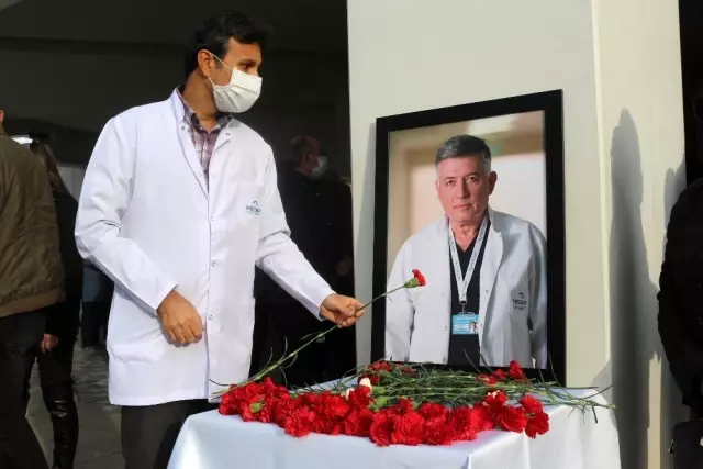 Kocaeli'de korona virüsten ölen doktor son yolculuğuna uğurlandı