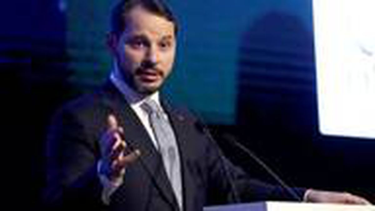 Berat Albayrak, AKP milletvekillerine "ekonomi" brifingi verdi: Dövize müdahale yok