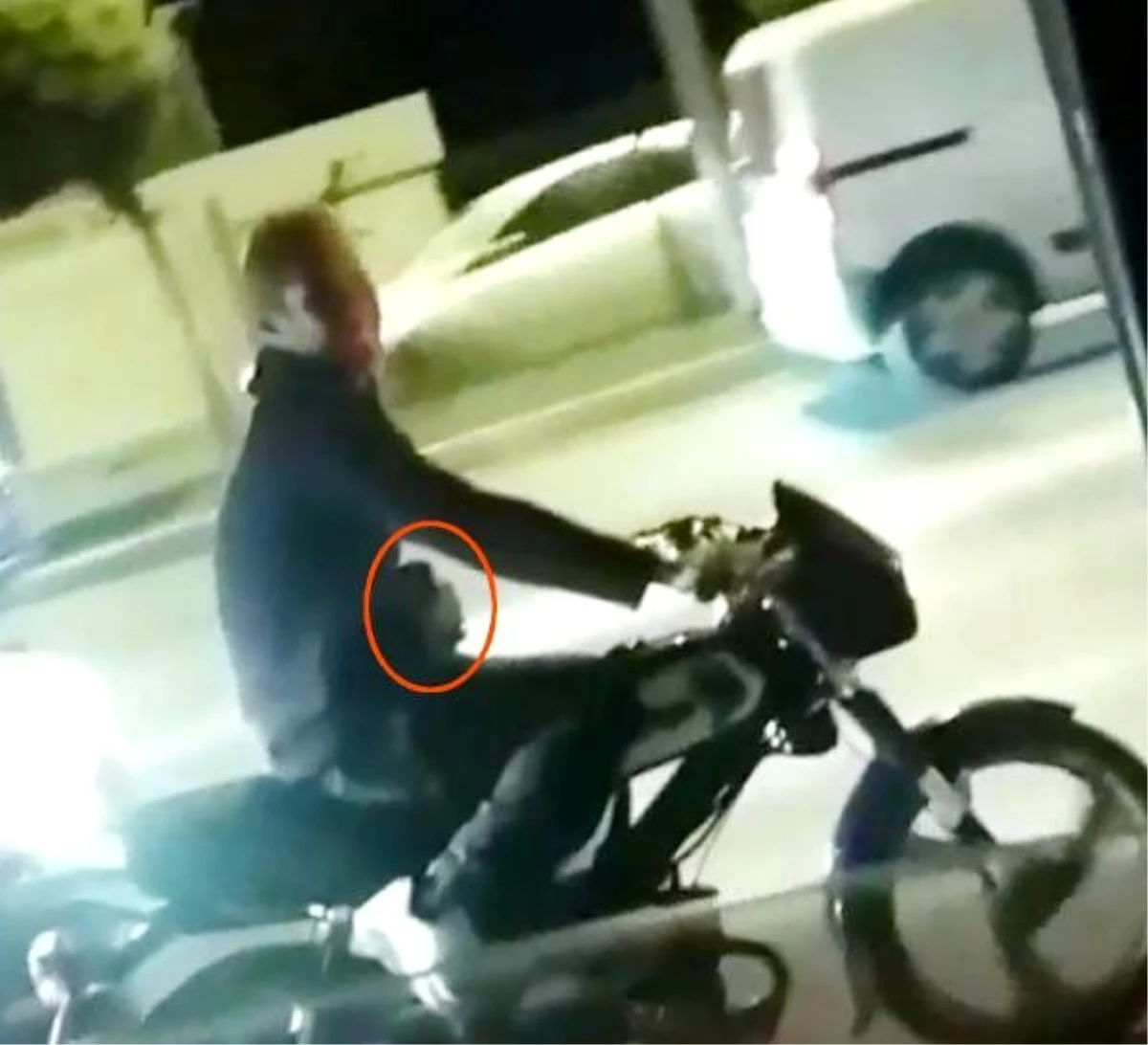 Bu kez bira kutusuyla motosiklet kullanan sürücüye para cezası-ARŞİV