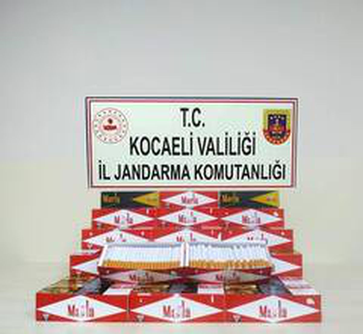 Kocaeli\'de 10 bin adet kaçak sigara ele geçirildi