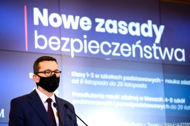 Son dakika haberleri! - Polonya'da korona virüs tedbirleri sıkılaştırıldı- Başbakan Morawiecki: - Ulusal çapta karantina ilanına bir adım kaldı 
