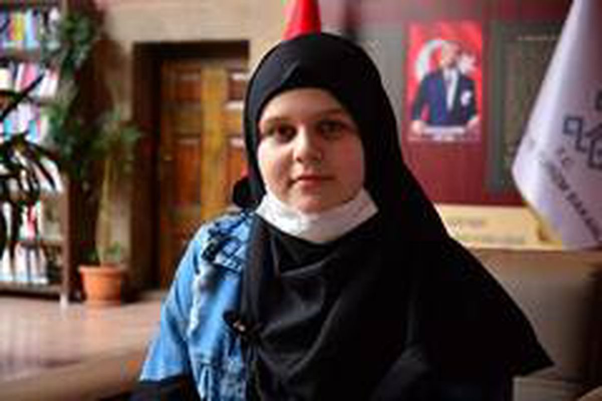11. sınıf öğrencisi roman yazdı