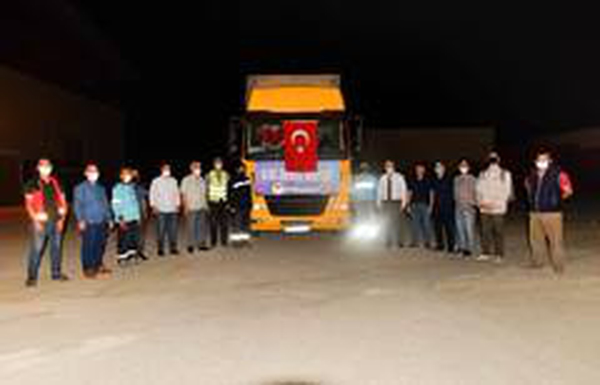 Adana Büyükşehir\'in yardım tırı İzmir\'de