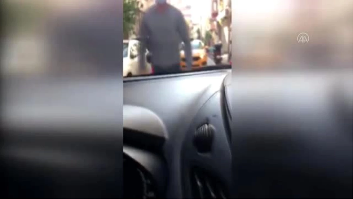 Fatih\'te filyasyon ekibini bıçakla tehdit eden taksi şoförü tutuklandı