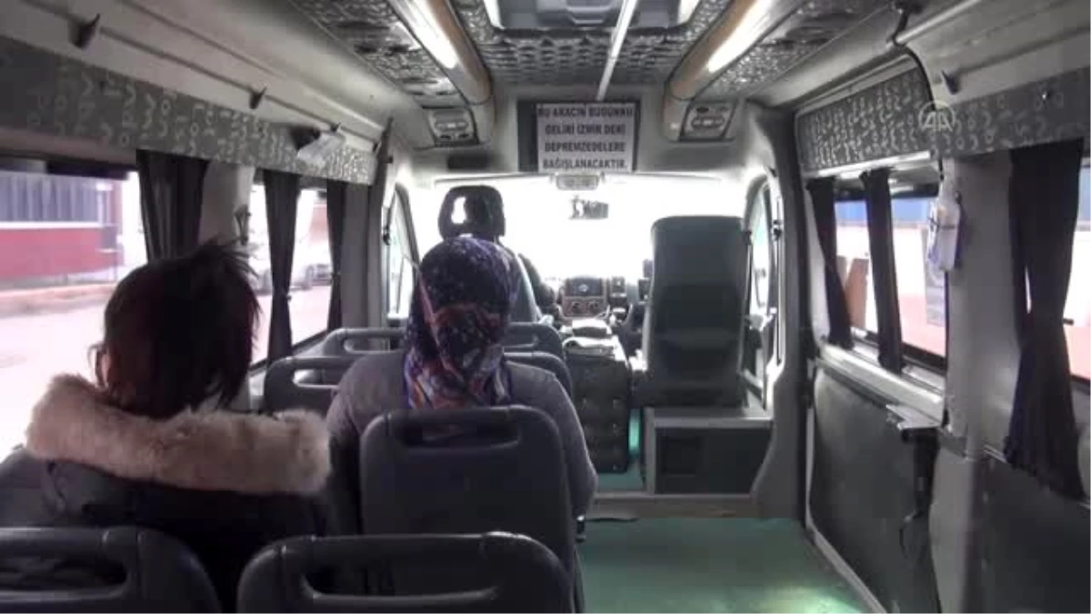 Minibüs şoförü günlük gelirini İzmirli depremzedelere gönderecek