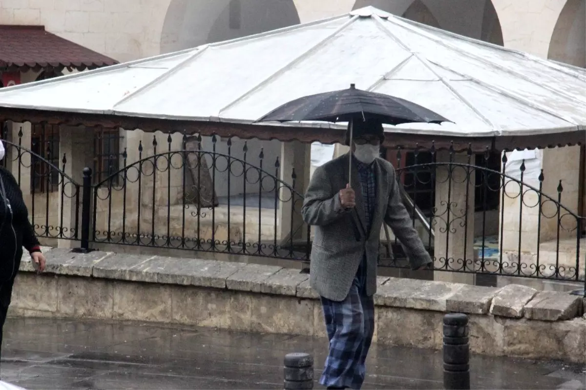 Yağmur geçen yıl aynı döneme oranla 3 kat fazla oldu