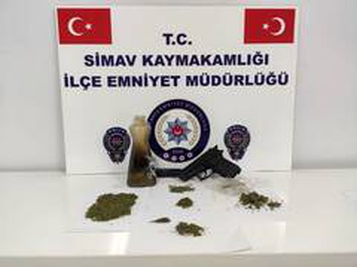 Simav\'da uyuşturucu operasyonu