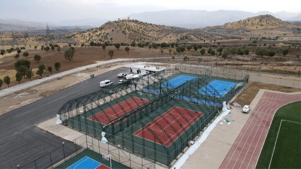 Şırnak, Cudi Cup Ulusal Tenis Turnuvası\'na hazırlanıyor