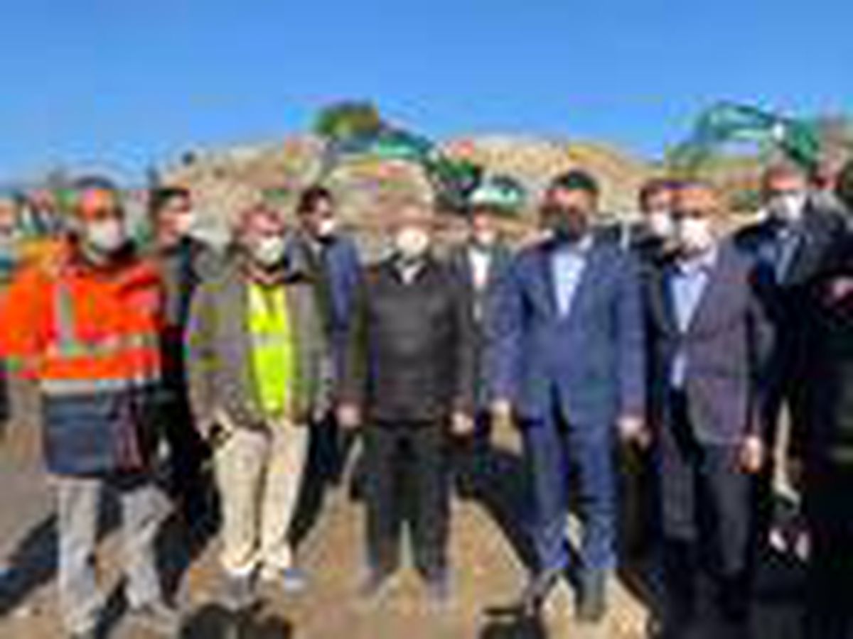 BAKAN PAKDEMİRLİ VE BİNALİ YILDIRIM KONTEYNER KENTTEKİ ÇALIŞMALARI DENETLEDİ