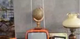 Bu kafede her şey satılık