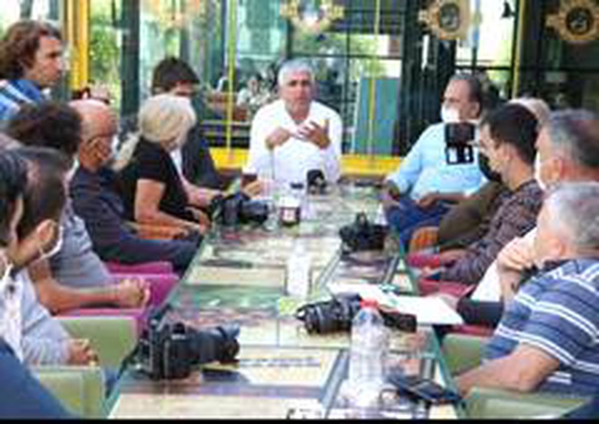 Gündeş, Anamur\'da gazetecilerle buluştu