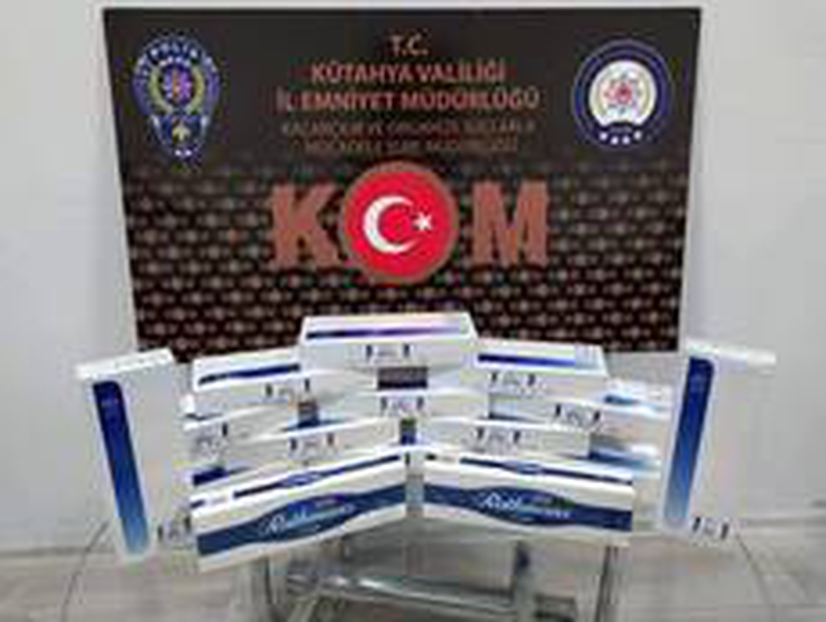 Kütahya\'da 160 paket gümrük kaçağı sigara ele geçirildi