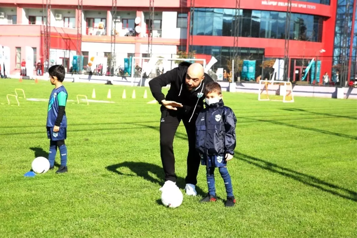 Nilüfer Belediyespor Sercan Yıldırım Futbol Akademi kapılarını açtı