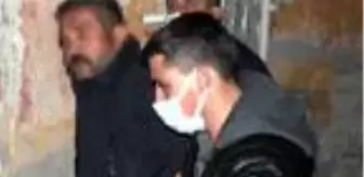 Birlikte alkol aldığı arkadaşını bıçakladı